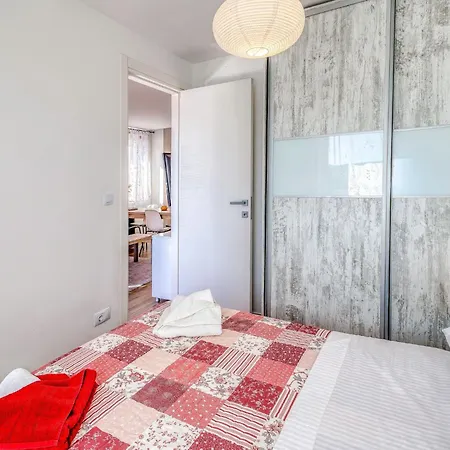 Medna B6 By Interhome